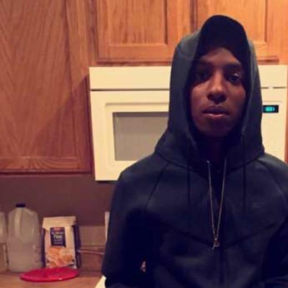 Meet your Posher, Cedrick - Picture 1 of 1